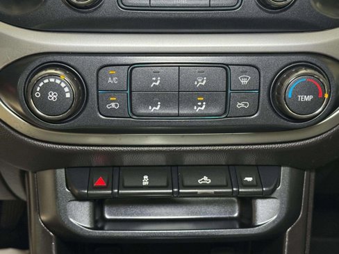 Used 2017 Chevrolet Colorado LT image 7