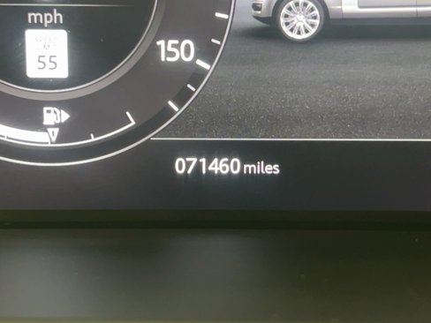 Used 2020 Land Rover Range Rover HSE image 19