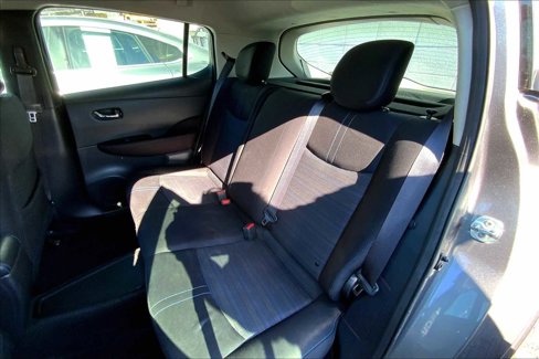 Used 2019 Nissan Leaf SV image 13