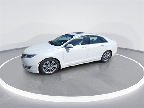 Used 2013 Lincoln MKZ Hybrid image 4