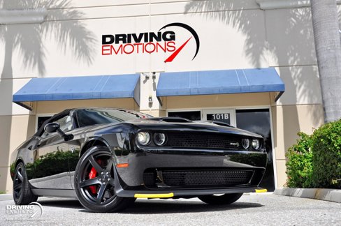Used 2022 Dodge Challenger SRT Hellcat w/ Plus Package image 16