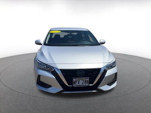 Used 2021 Nissan Sentra SV image 3