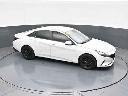 Used 2022 Hyundai Elantra SE image 63