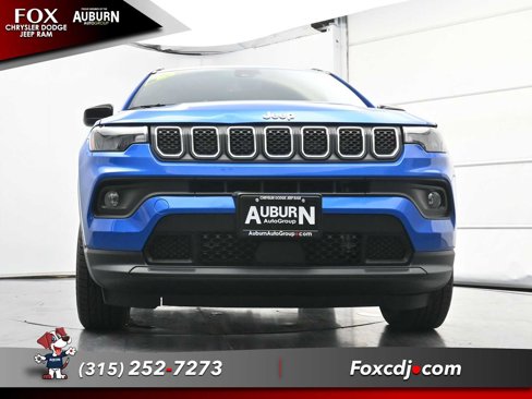 Used 2023 Jeep Compass Latitude w/ Convenience Group image 16