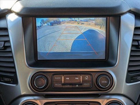 Used 2016 Chevrolet Suburban LTZ image 12