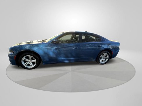 Used 2023 Dodge Charger SXT image 4