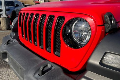 Used 2020 Jeep Wrangler Unlimited Sport image 8