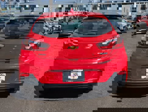 Used 2018 Chevrolet Cruze Premier image 6