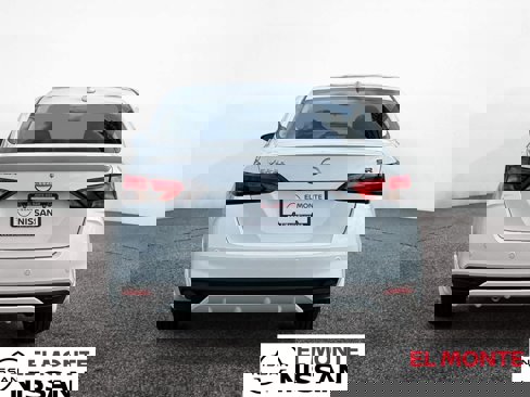 New 2025 Nissan Versa SR image 4