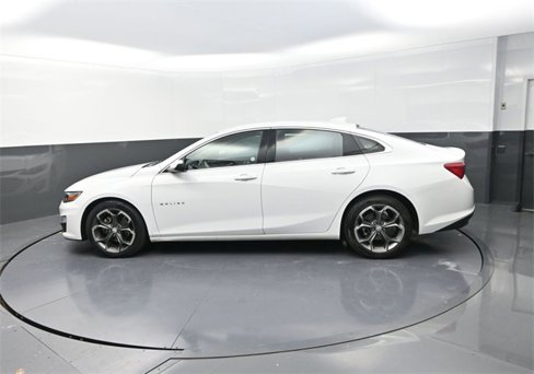 Used 2023 Chevrolet Malibu LT image 4