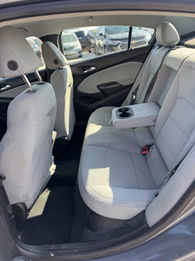 Used 2019 Chevrolet Cruze LT w/ Convenience Package image 14