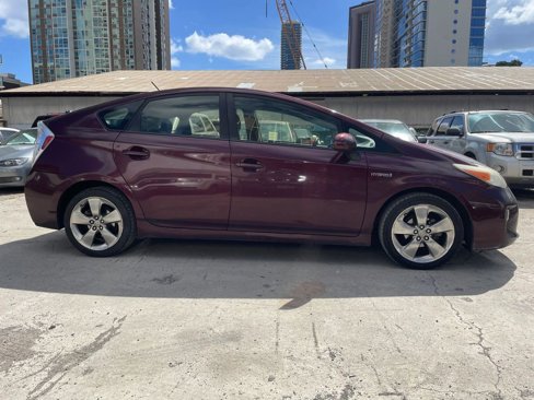 Used 2013 Toyota Prius Four image 3