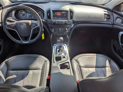 Used 2017 Buick Regal Sport Touring image 16