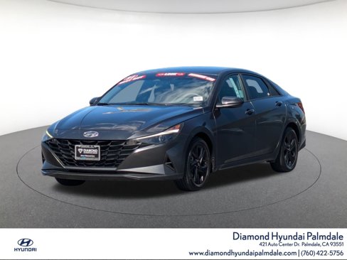Used 2021 Hyundai Elantra SEL image 3