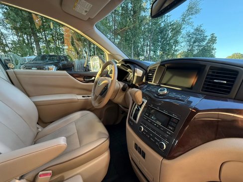 Used 2015 Nissan Quest SL image 30