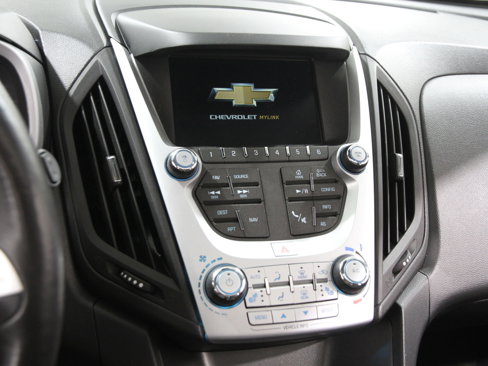 Used 2017 Chevrolet Equinox LT w/ Convenience Package image 9