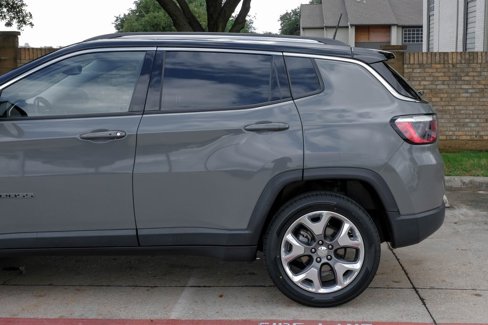 Used 2021 Jeep Compass Limited image 21