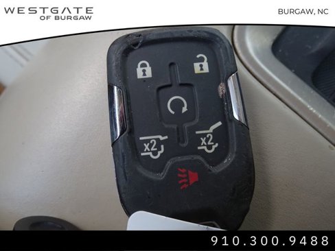 Used 2015 GMC Yukon Denali w/ Open Road Package image 34
