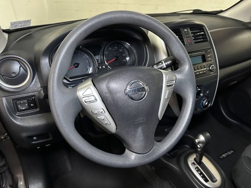Used 2018 Nissan Versa SV image 22
