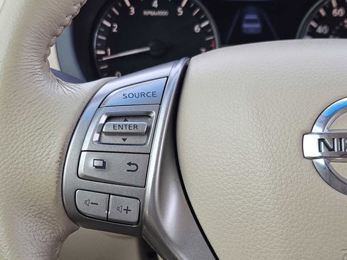 Used 2014 Nissan Altima 2.5 SV image 27