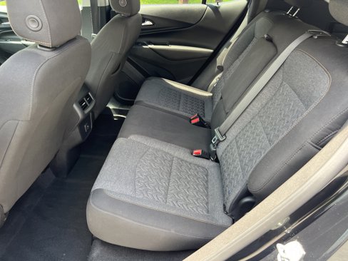 Used 2023 Chevrolet Equinox LT image 21