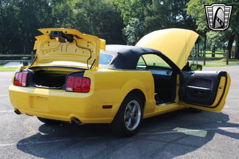 Used 2006 Ford Mustang GT image 7