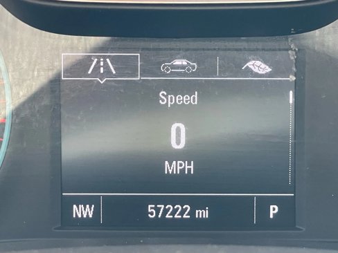Used 2018 Chevrolet Cruze LT w/ Convenience Package image 8