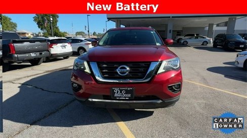 Used 2019 Nissan Pathfinder SL image 3