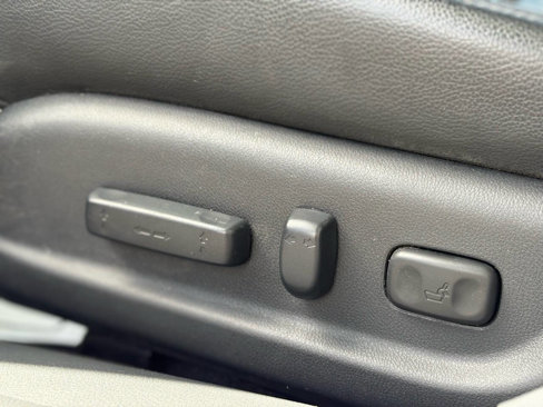 Used 2011 Honda Accord SE image 16