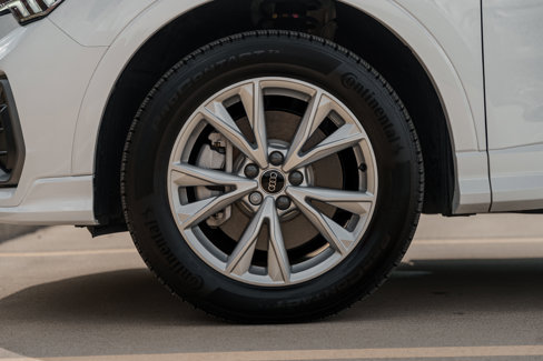 Certified 2025 Audi Q3 2.0T Premium Plus image 29