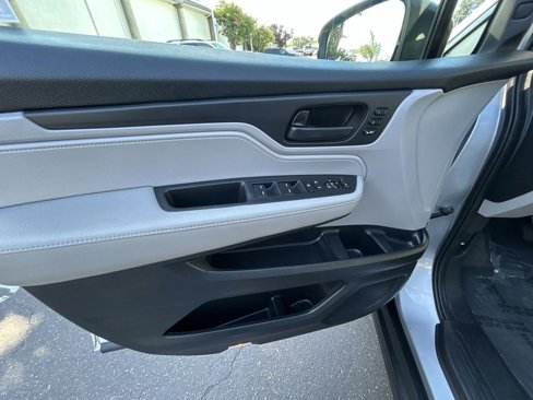 Used 2019 Honda Odyssey EX-L image 13