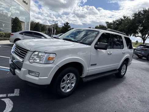 Used 2008 Ford Explorer XLT image 5