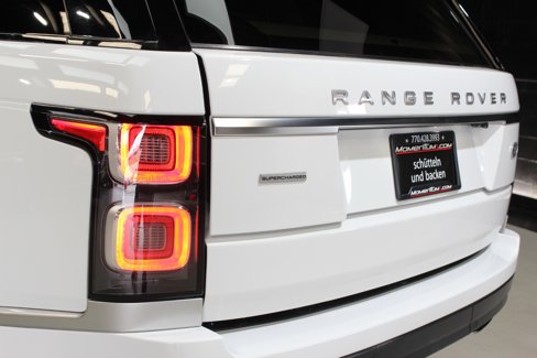 Used 2019 Land Rover Range Rover Supercharged image 9