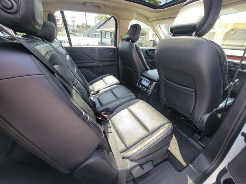 Used 2020 Lincoln Aviator Grand Touring w/ Elements Package Plus image 22