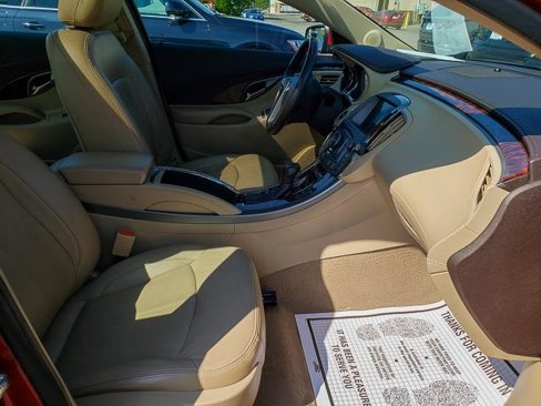 Used 2013 Buick LaCrosse Premium image 30