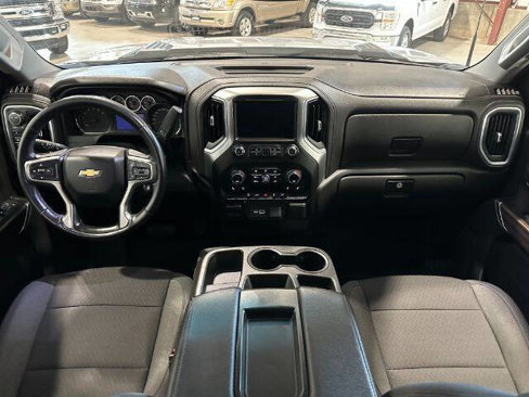Used 2021 Chevrolet Silverado 2500 LT image 22