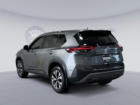 Used 2021 Nissan Rogue SV image 14