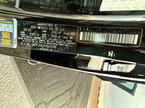 Used 2023 Kia Forte LXS image 29