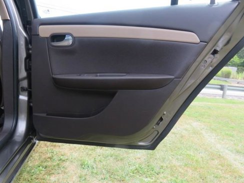 Used 2010 Chevrolet Malibu LT w/ HFV6 Engine Package image 20