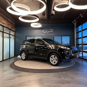 Used 2017 Kia Sportage LX w/ LX Popular Package image 1