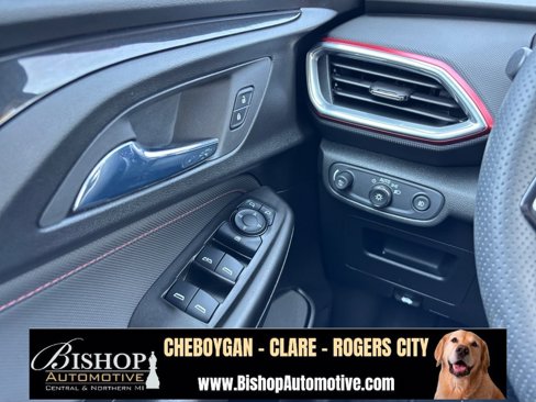 Used 2023 Chevrolet TrailBlazer RS image 28