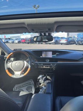 Used 2014 Lexus ES 300h image 4