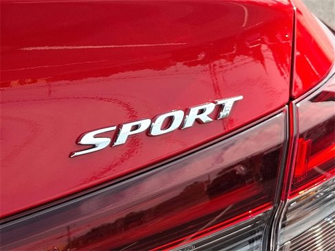 Certified 2025 Honda Civic Sport image 31