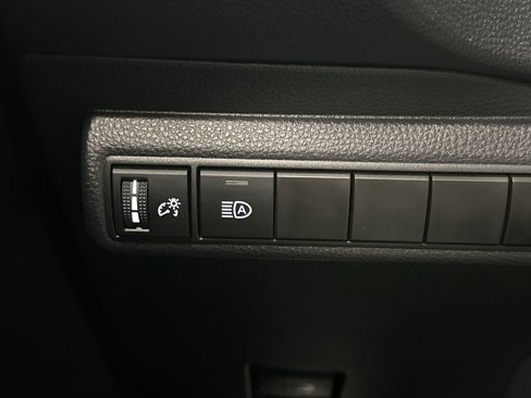 Used 2023 Toyota Corolla LE w/ LE Convenience Package image 22