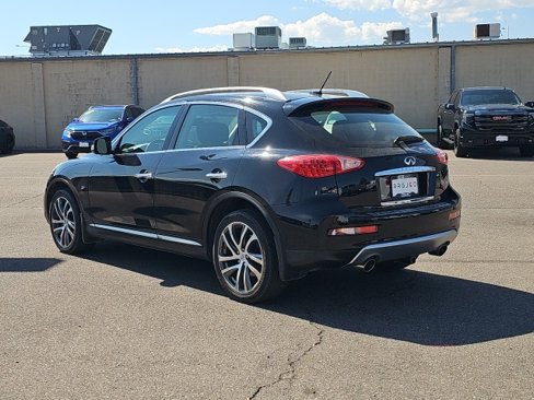 Used 2017 INFINITI QX50 AWD w/ Deluxe Touring Package image 4