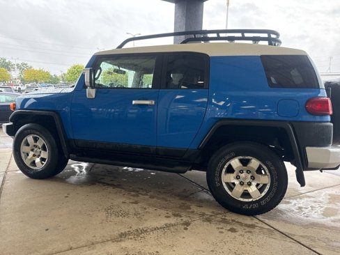 Used 2007 Toyota FJ Cruiser 4WD image 12