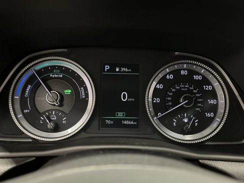 Used 2023 Hyundai Sonata SEL w/ Cargo Package image 17