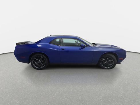 Used 2022 Dodge Challenger SXT w/ Blacktop Package image 4