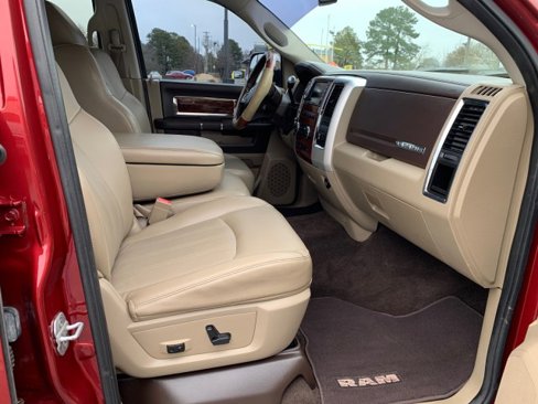 Used 2011 RAM 3500 Laramie w/ Protection Group image 18