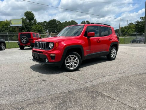 Used 2019 Jeep Renegade Latitude image 3